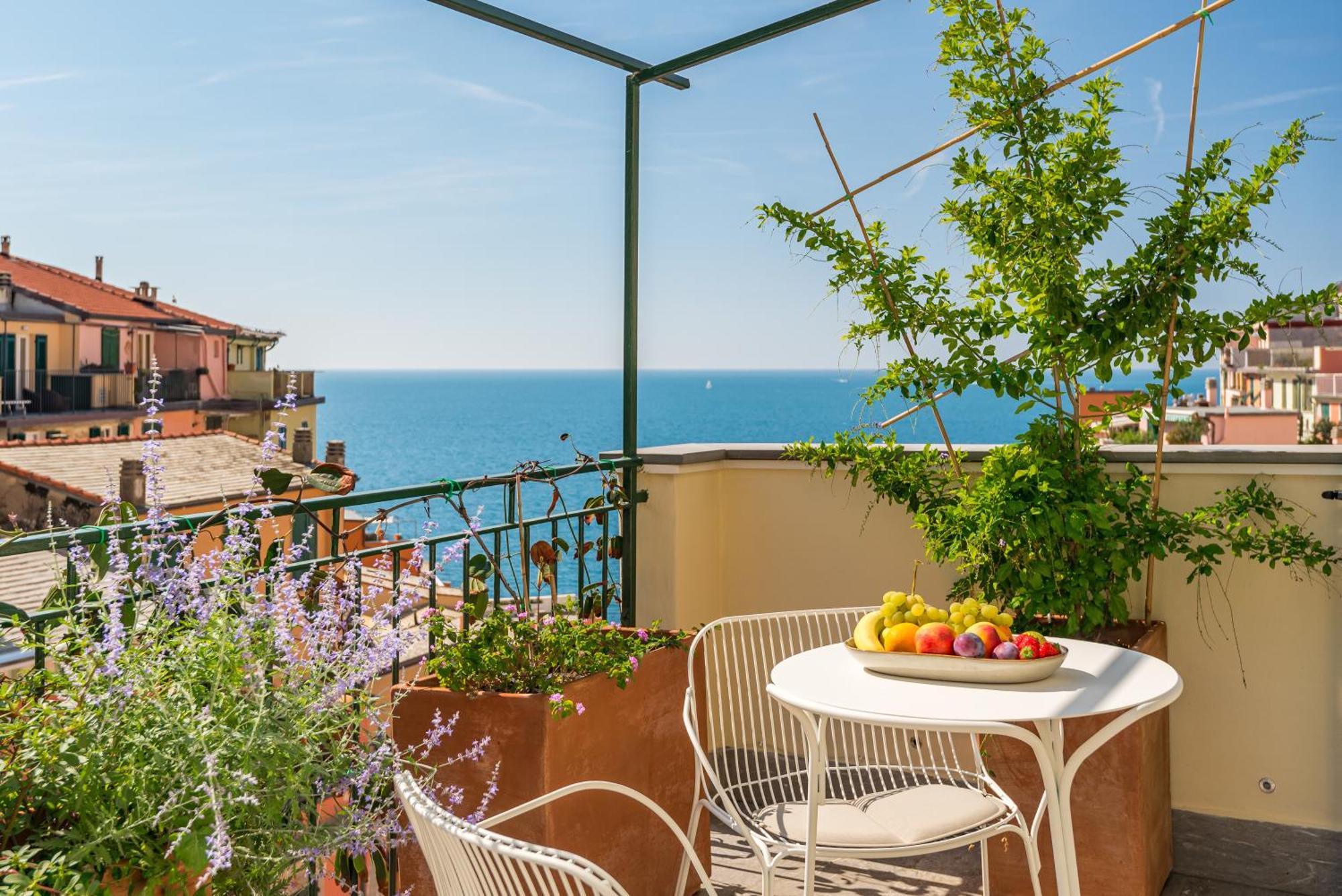 La Vista Di Marina By The First Apartment Riomaggiore Luaran gambar